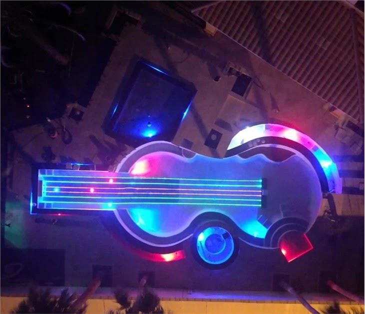 Swimming pool illumination